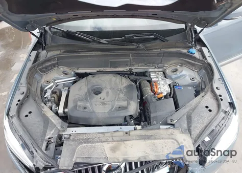 2021 Volvo Xc90 Recharge Plug-In Hybrid T8 Inscription 6 Passenger from USA, damaged, VIN YV4BR00L8M1680722